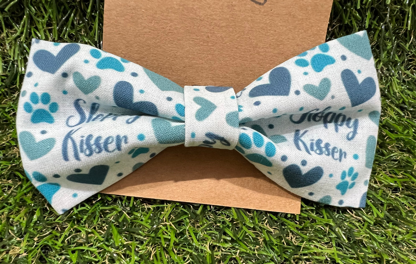 Alfred's Bows Sloppy Kisser Medium Bow