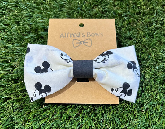 Alfred's Bows Mickey Mouse Medium Bow